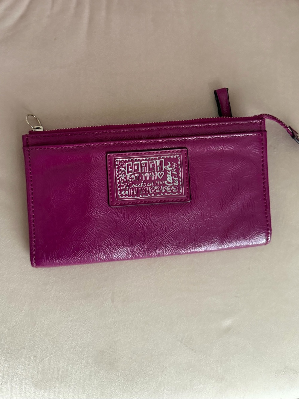 COACH 🩷 Poppy Fuchsia Patent Leather Clutch